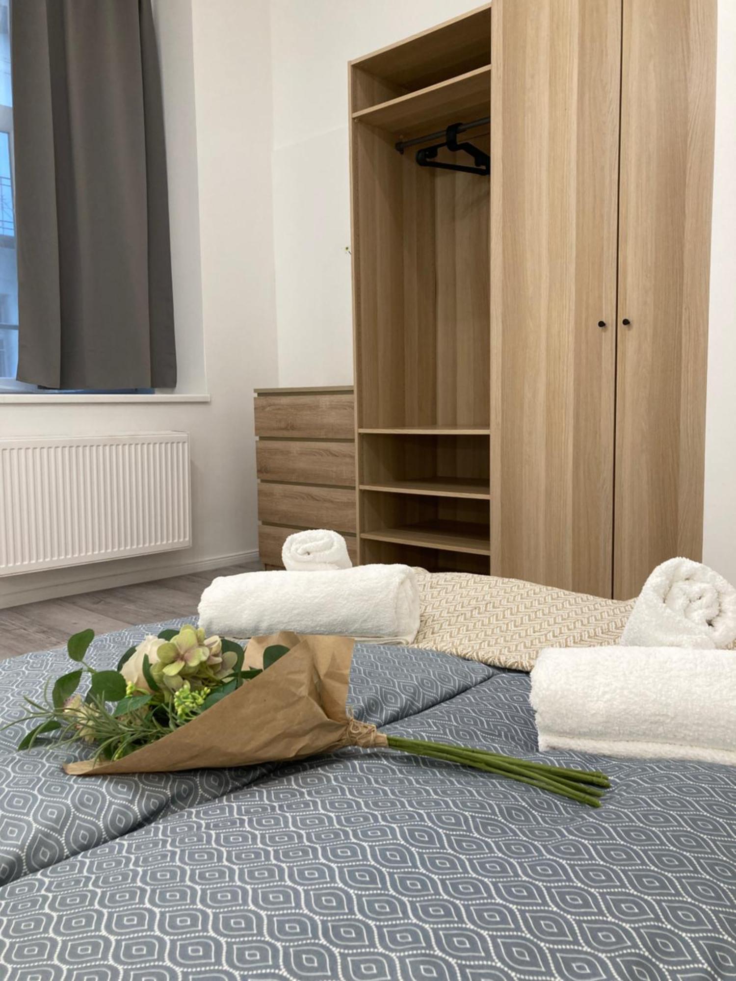 Carina Family Apartment Downtown Budapest Exterior foto